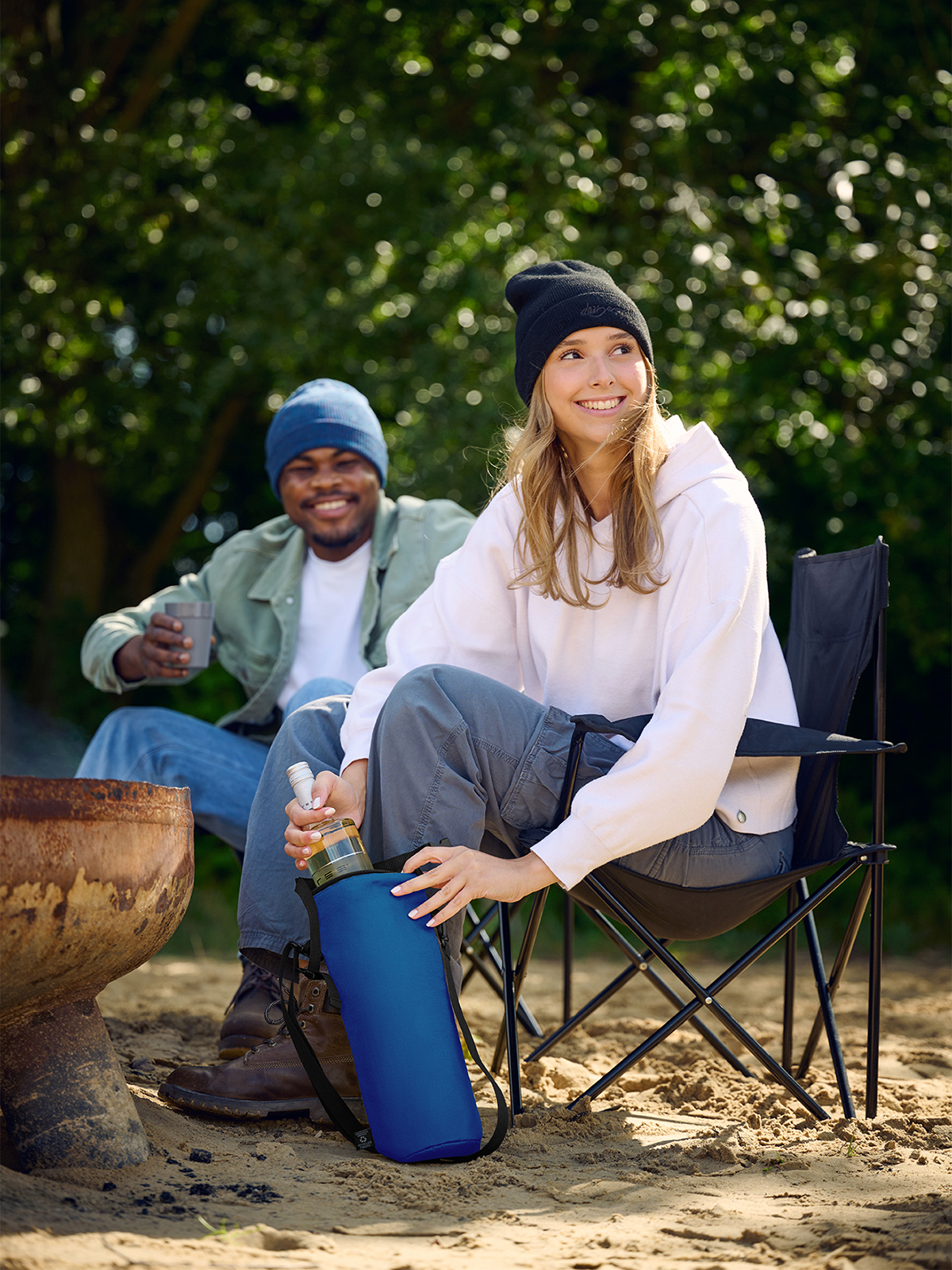 Thermobag BOTTLE royalblau mit Model