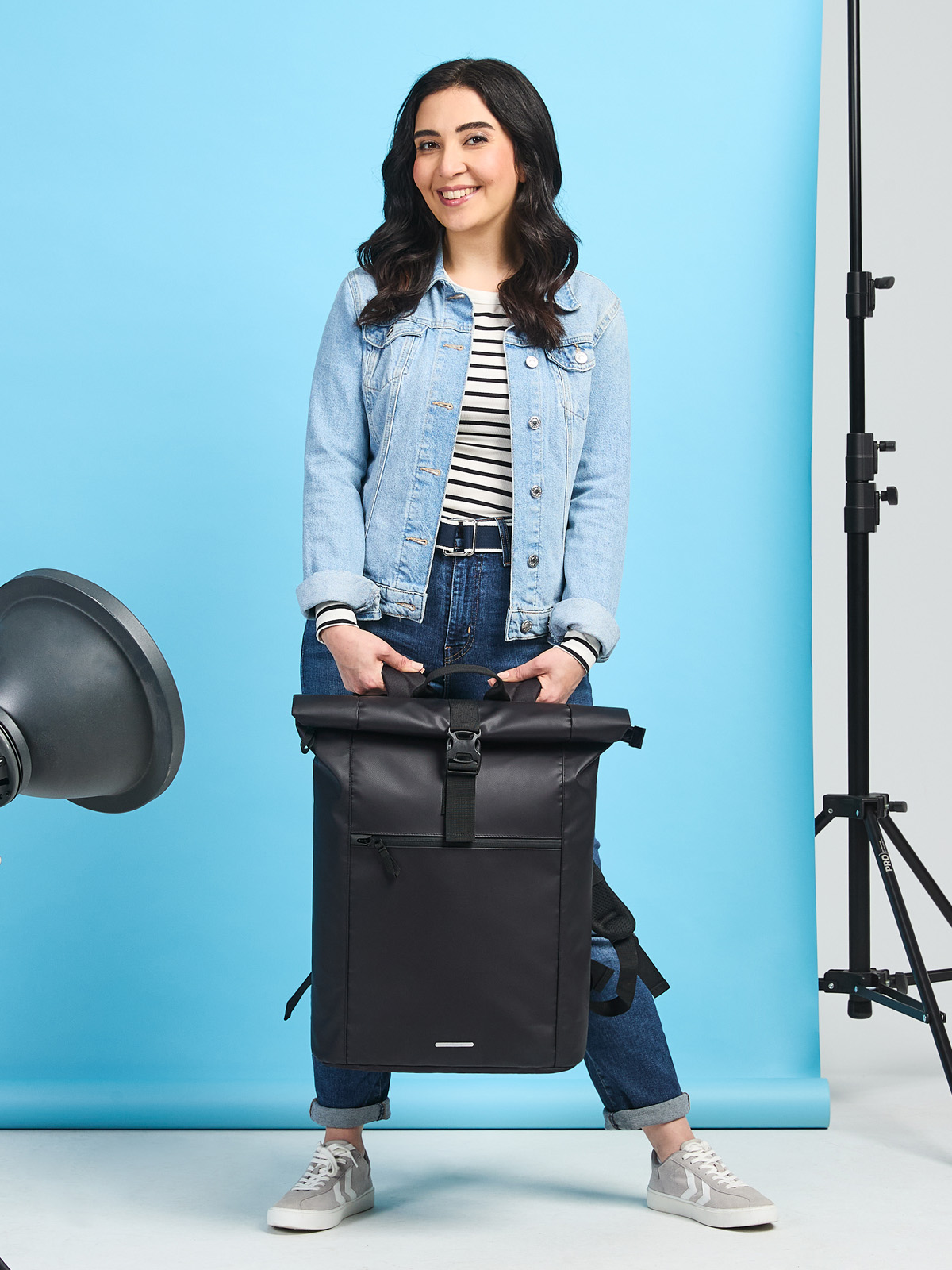 Notebook-Rucksack KURIER schwarz mit Model