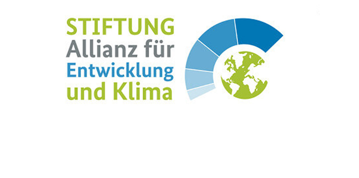 Logo der Stiftung Allianz für Entwicklung und Klima