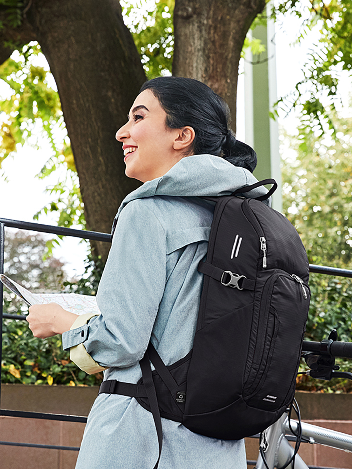 Daypack OUTDOOR schwarz mit Model