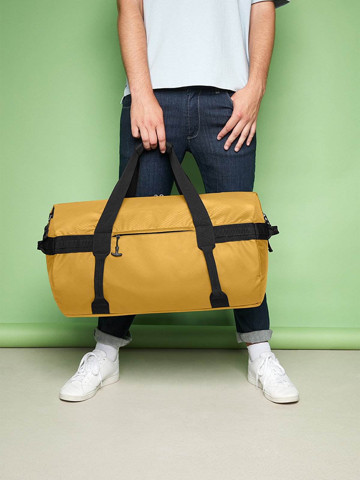 Sport-/Reisetasche ACTIVE senfgelb mit Model