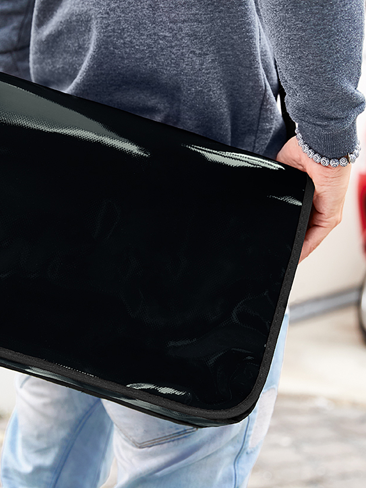 LorryBag® ECONOMY black featuring a model