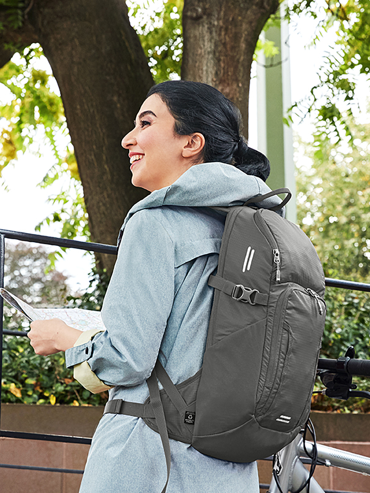 daypack OUTDOOR anthracite featuring a model