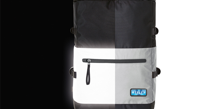 REFLEX Rolltop-Rucksack mit reflektierender Front als nachhaltige Neuheit für Sichtbarkeit