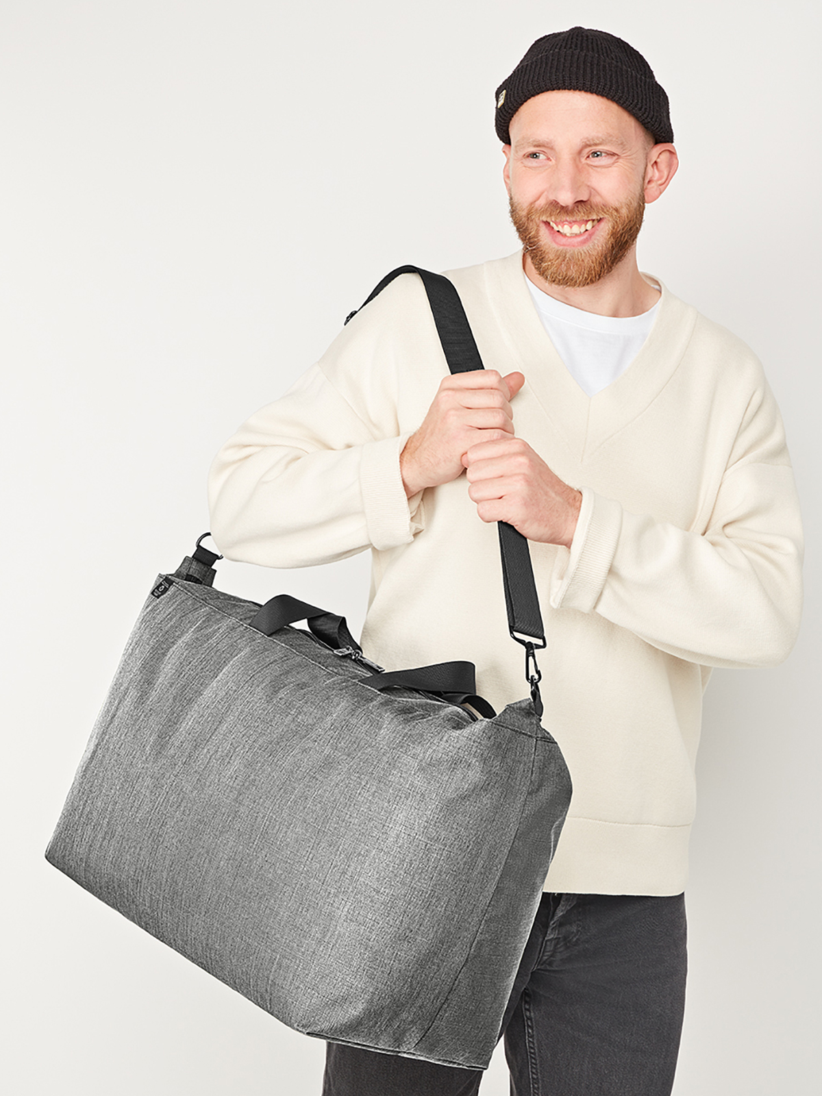 Sport-/Reisetasche EUROPE hellgrau-meliert mit Model