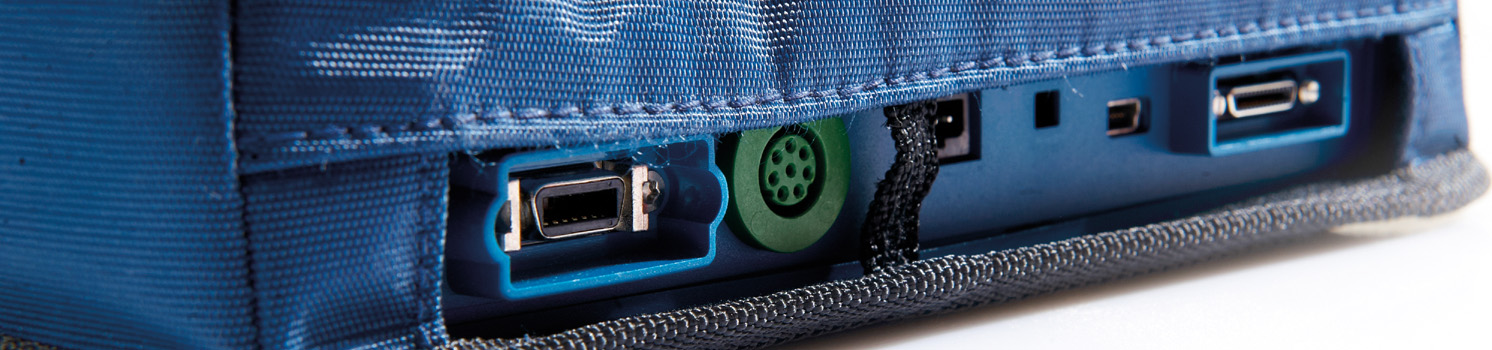 Detailbild von einer Gerätetasche die ein Gerät beinhaltet