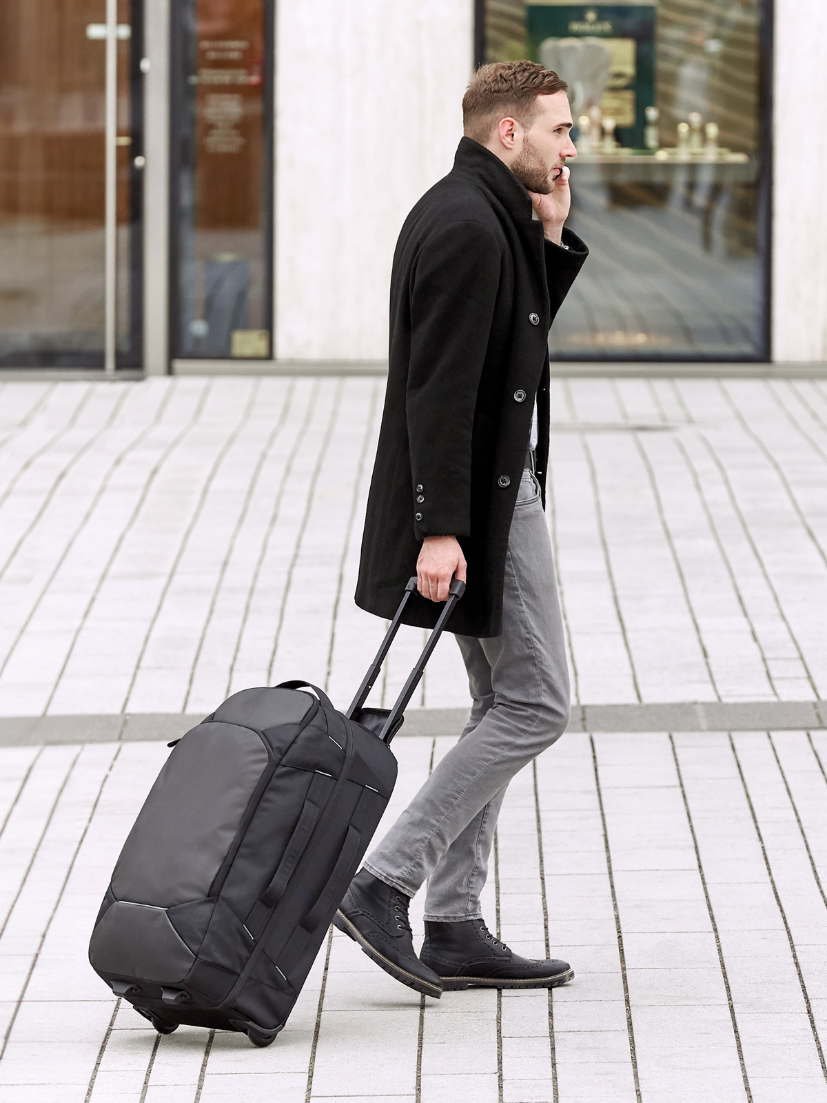 Roll-Reisetasche HASHTAG schwarz seite rechts