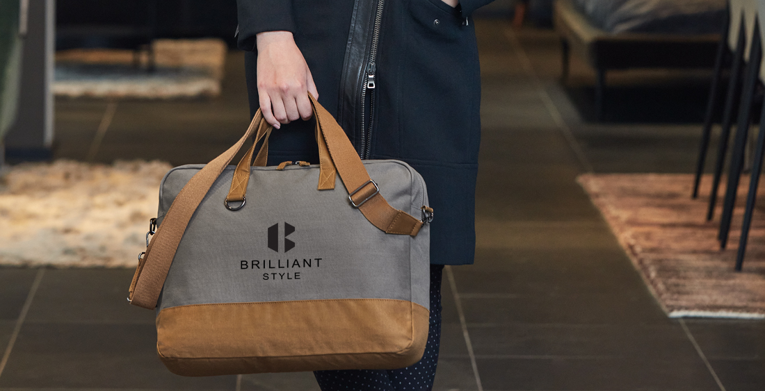 Laptoptasche mit Firmenlogo präsentiert als NOTEBOOK-TASCHE LIFE