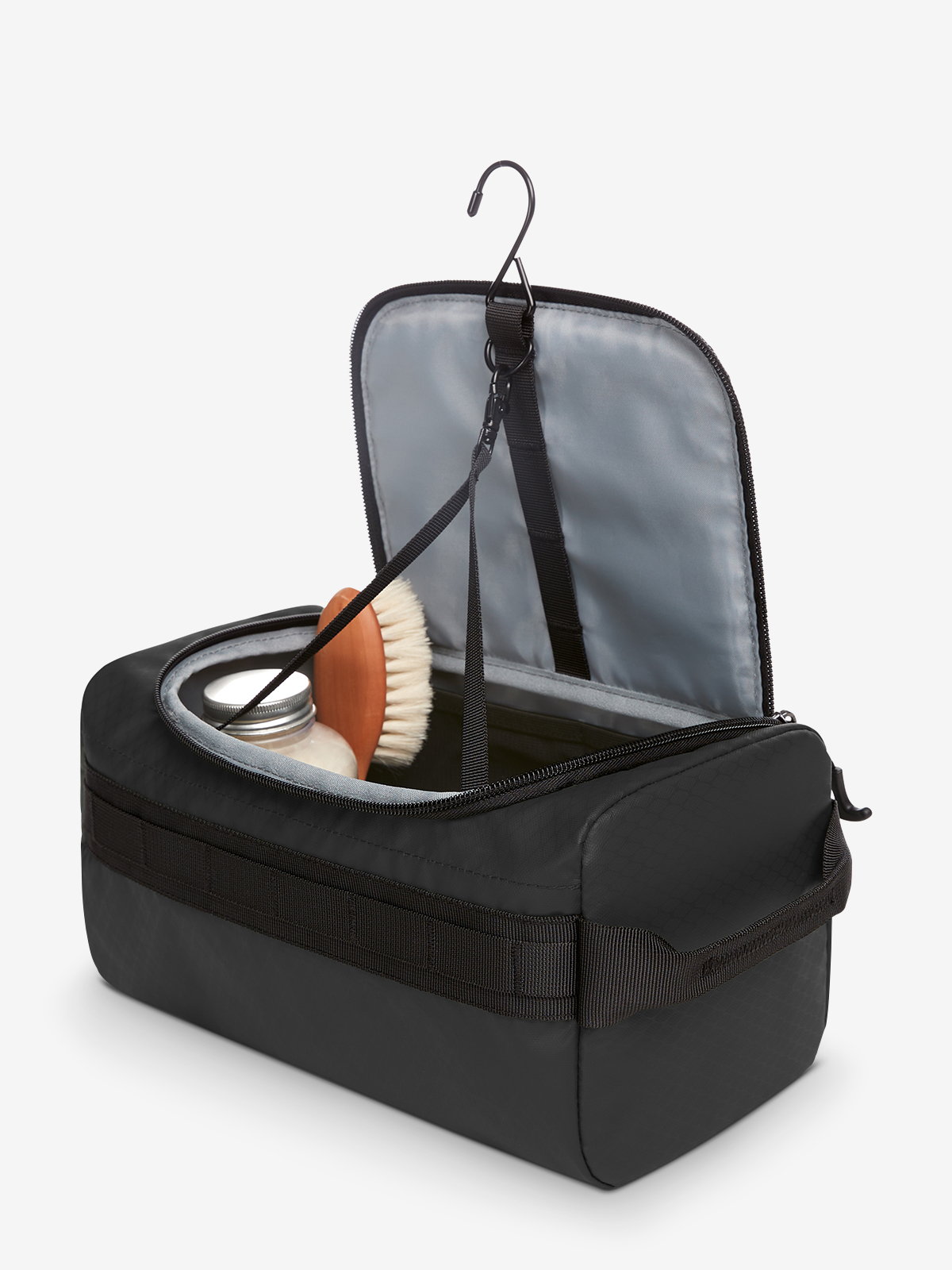 Kulturtasche ACTIVE schwarz geoeffnet