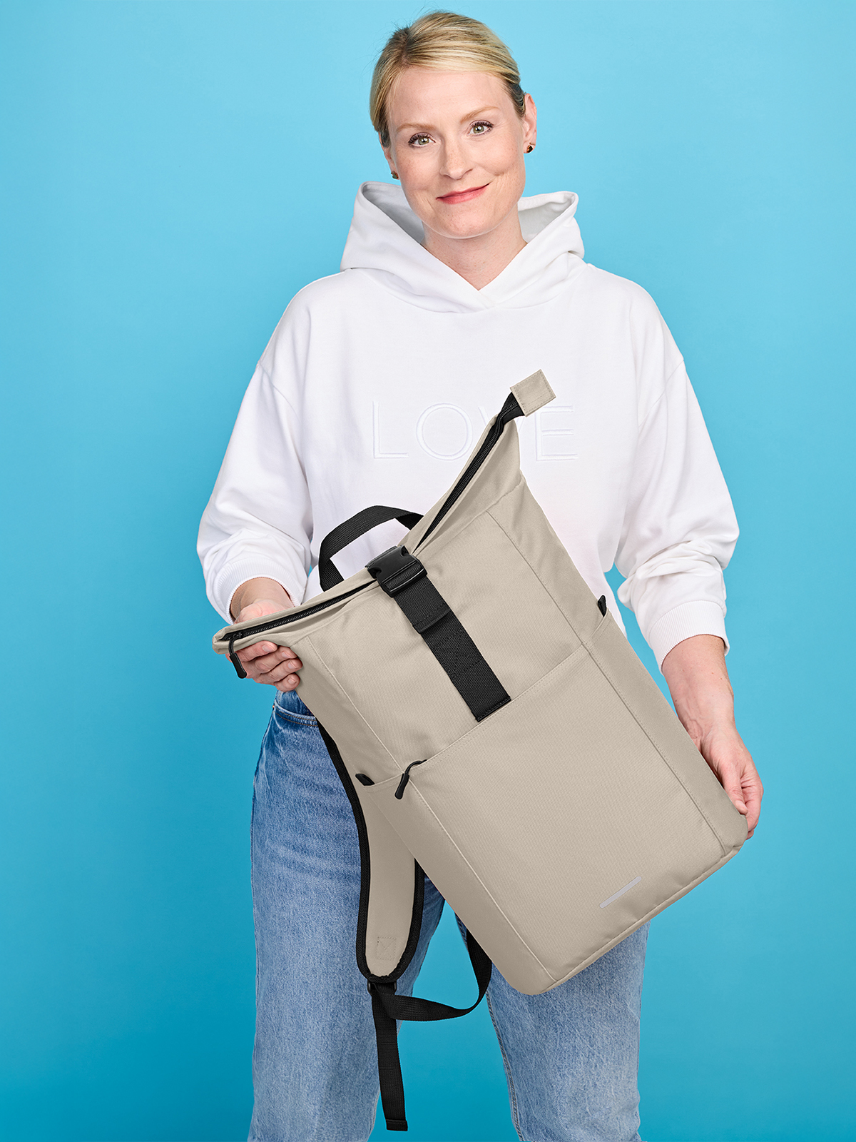 Rucksack BASIC beige mit Model