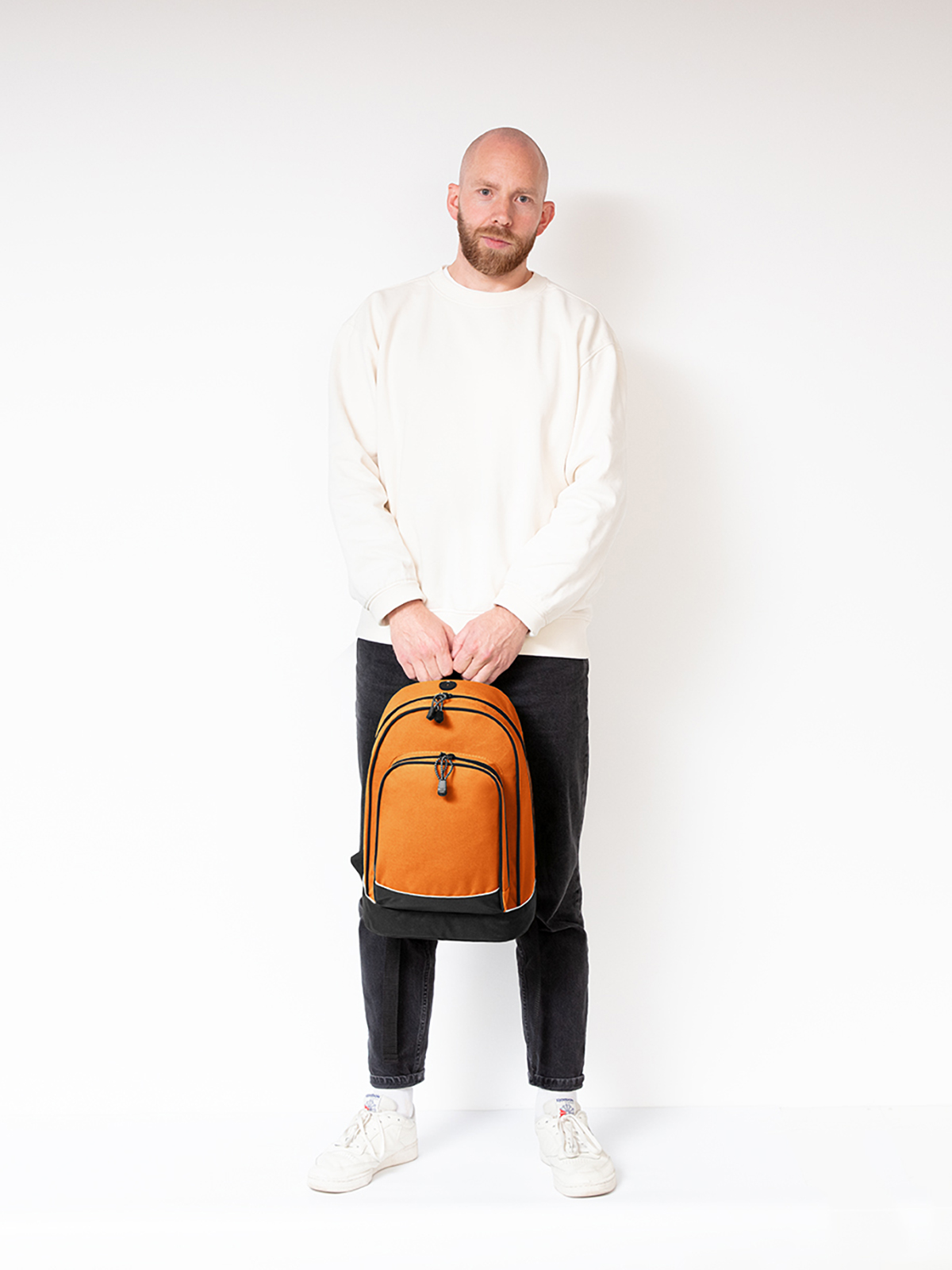 Daypack CITY orange mit Model