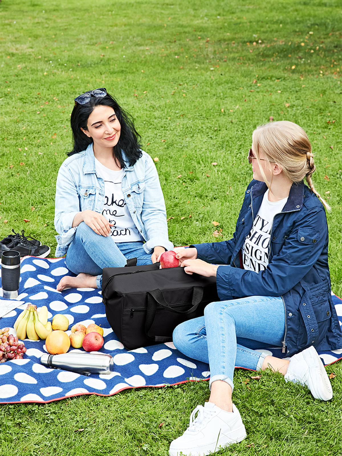 Kuehlshopper SOFTBASKET schwarz mit Model