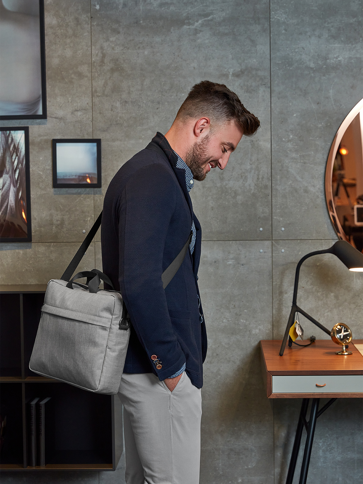 notebook bag EUROPE light-grey-sprinkle featuring a model