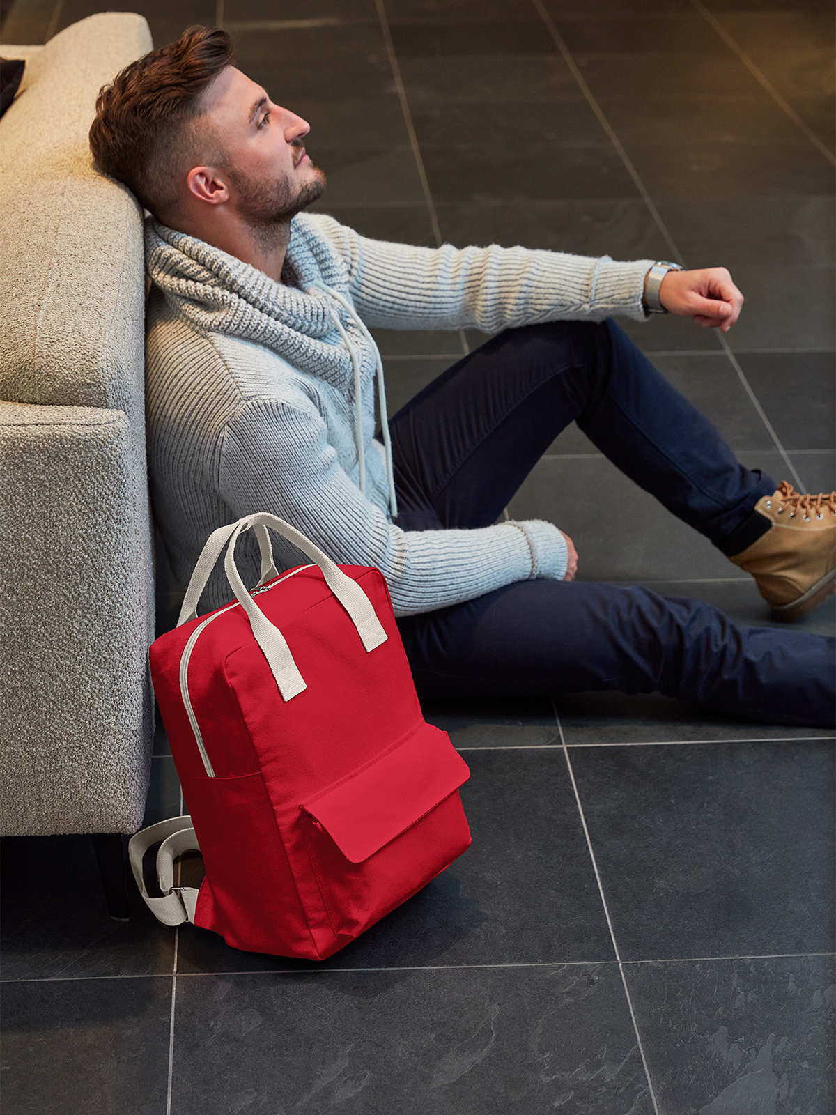 Rucksack LIKE rot mit Model
