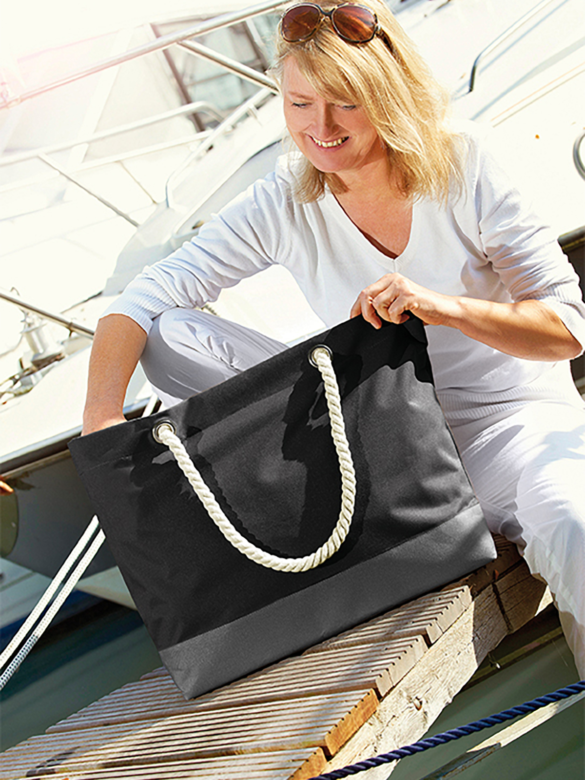 Shopper BONNY schwarz mit Model