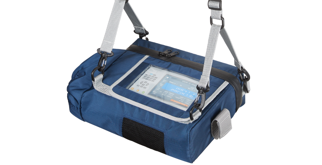 Gerätetasche mit einem Messgerät als Inhalt