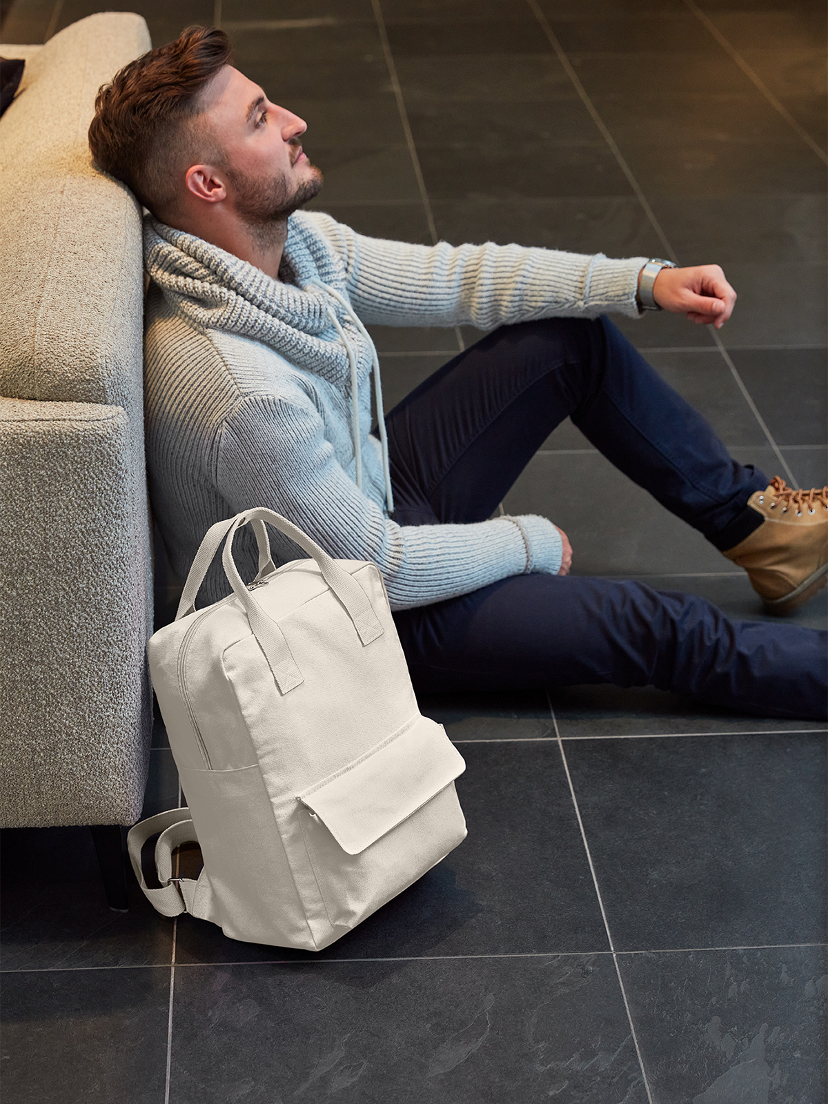 Rucksack LIKE natur mit Model