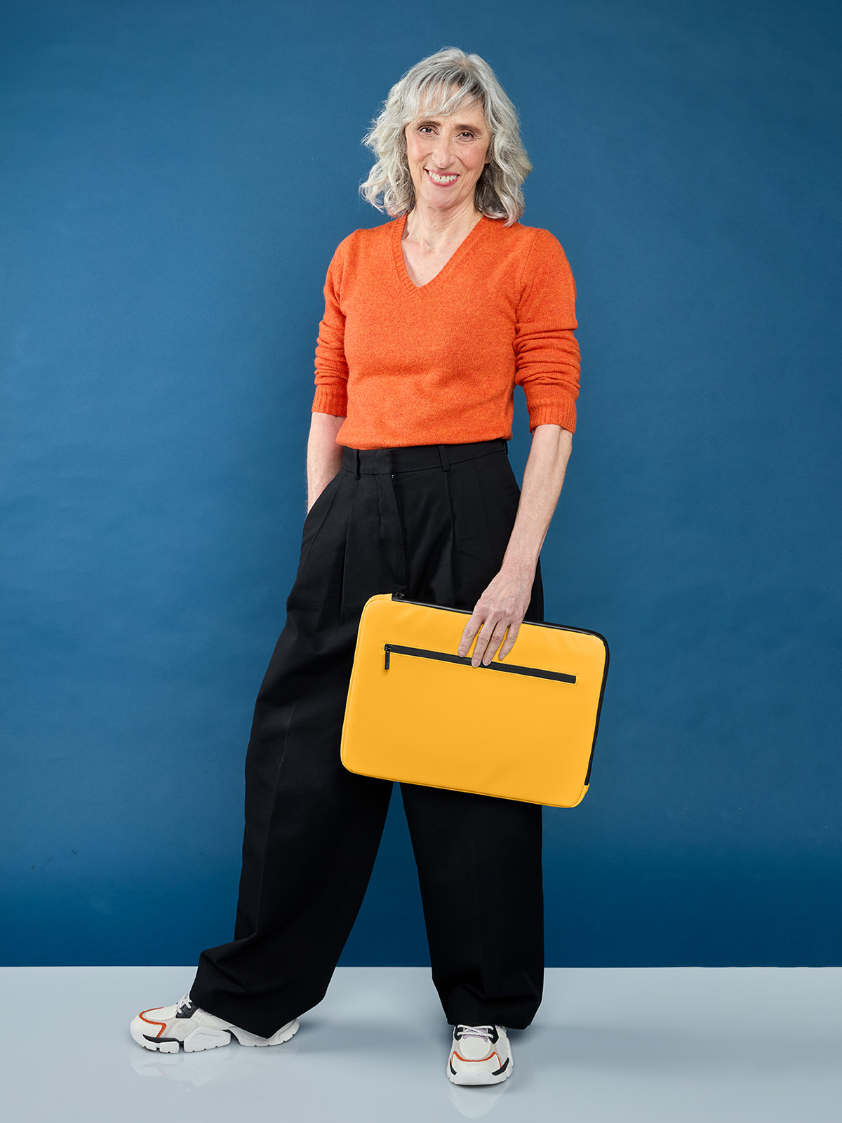 Laptop-Hülle PURE gelb mit Model