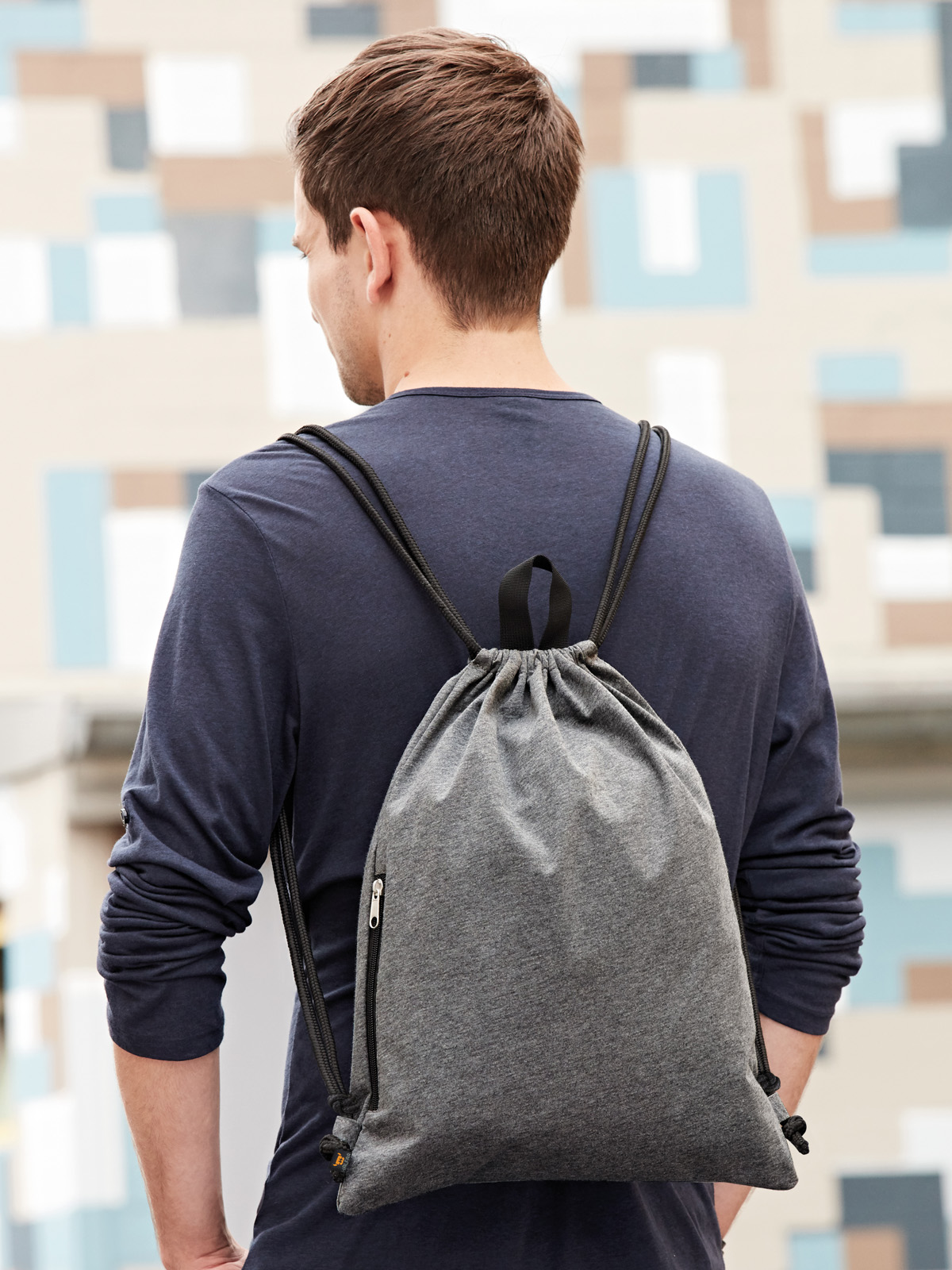 Zugbeutel JERSEY anthrazit mit Model