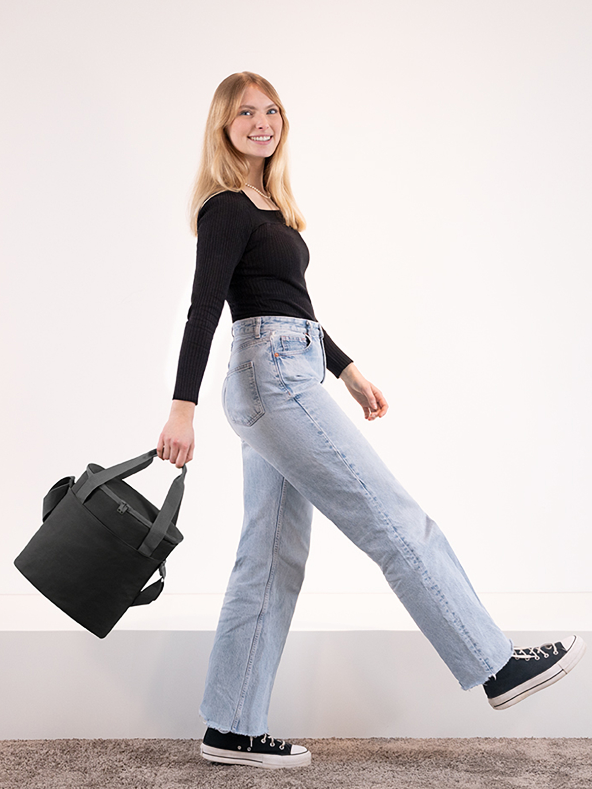 Kuehltasche SOLUTION schwarz mit Model