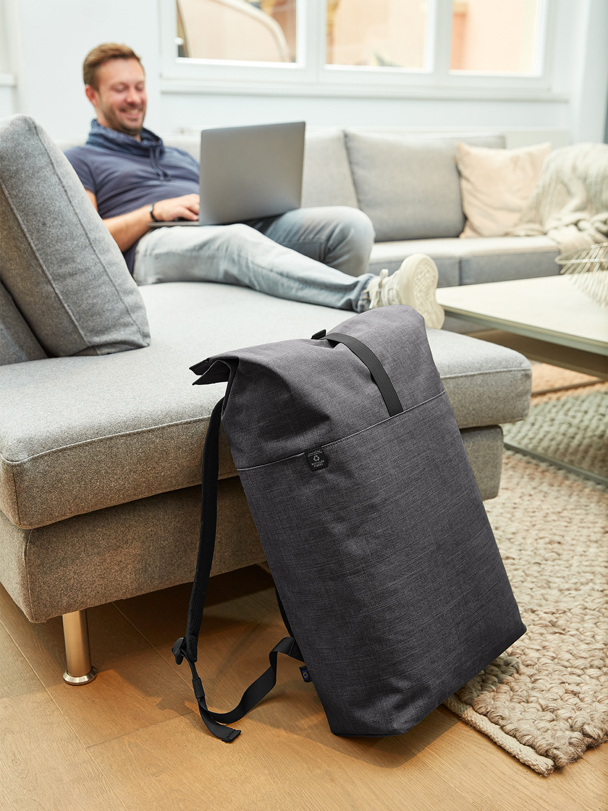 notebook roller backpack EUROPE grey-sprinkle featuring a model