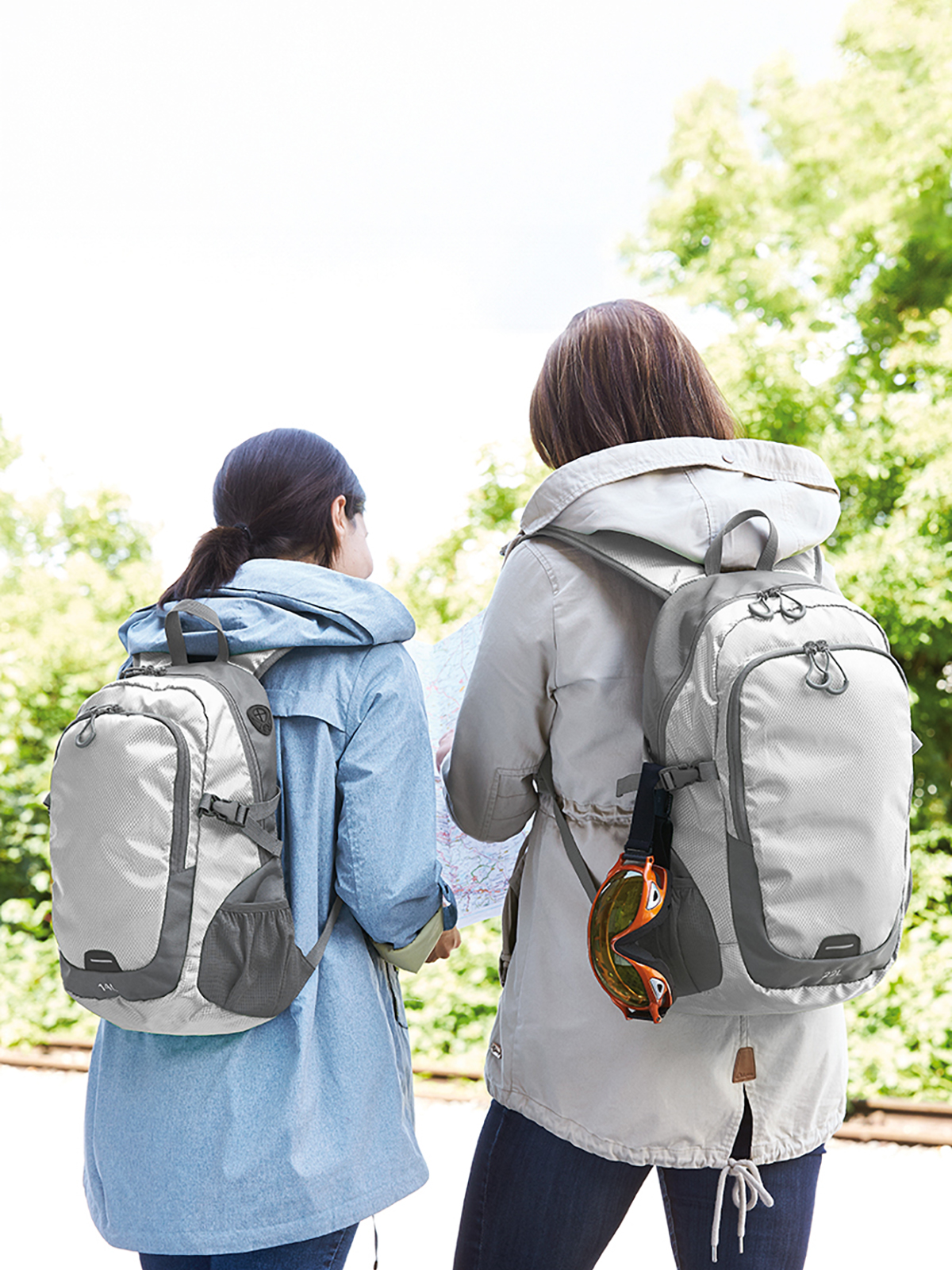 Rucksack STEP M und STEP L weiss front