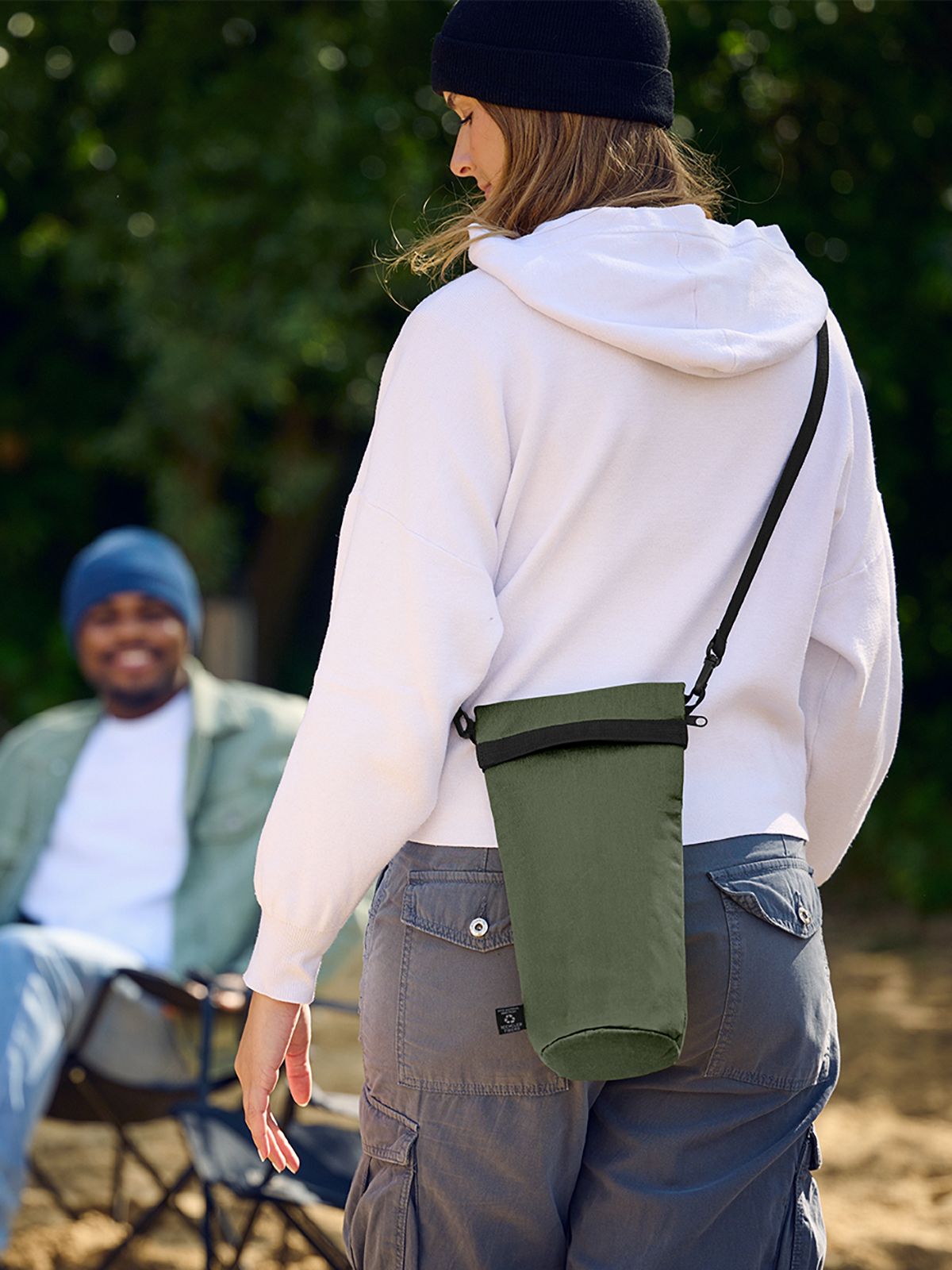 Thermobag BOTTLE oliv mit Model