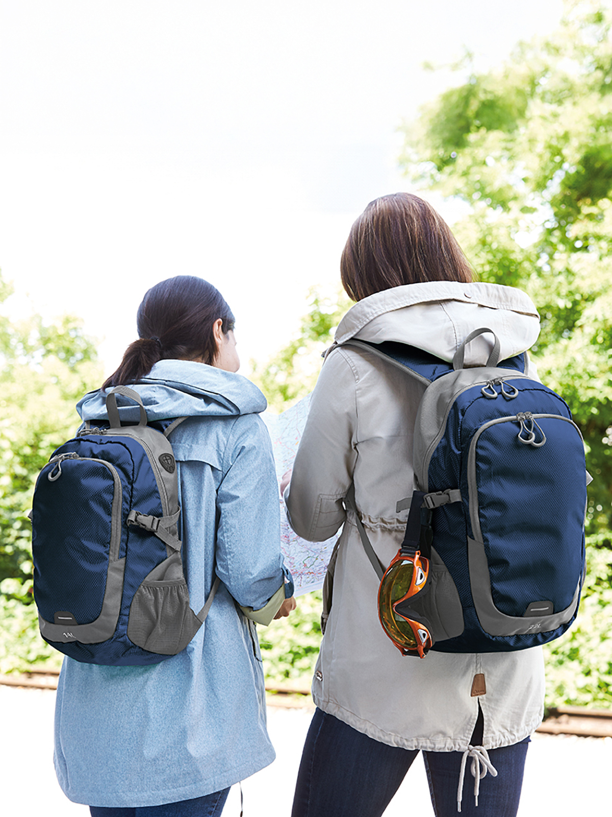 backpack STEP M and STEP L navy front