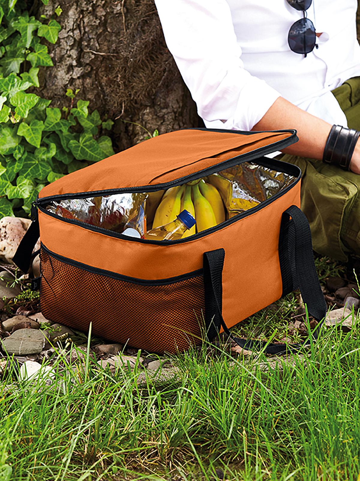Kuehltasche FAMILY XL orange mit Model